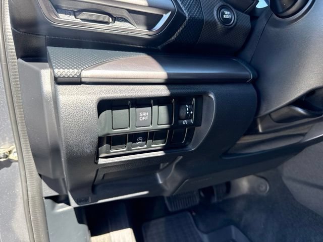 Used 2022 Subaru Forester Premium AWD/4WD image 15