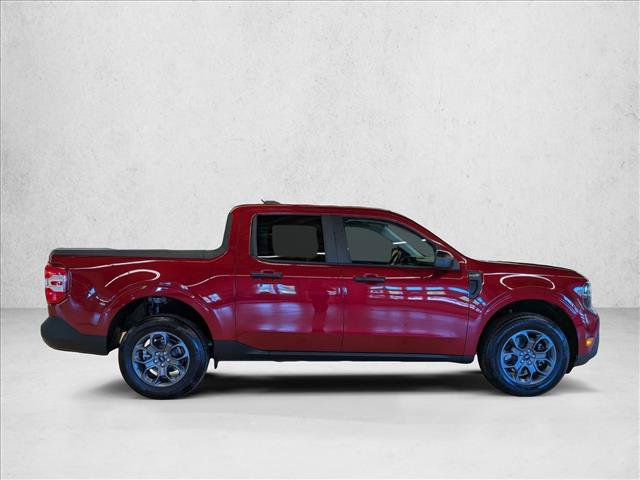 Certified 2025 Ford Maverick XLT w/ Equipment Group 302A AWD/4WD image 4