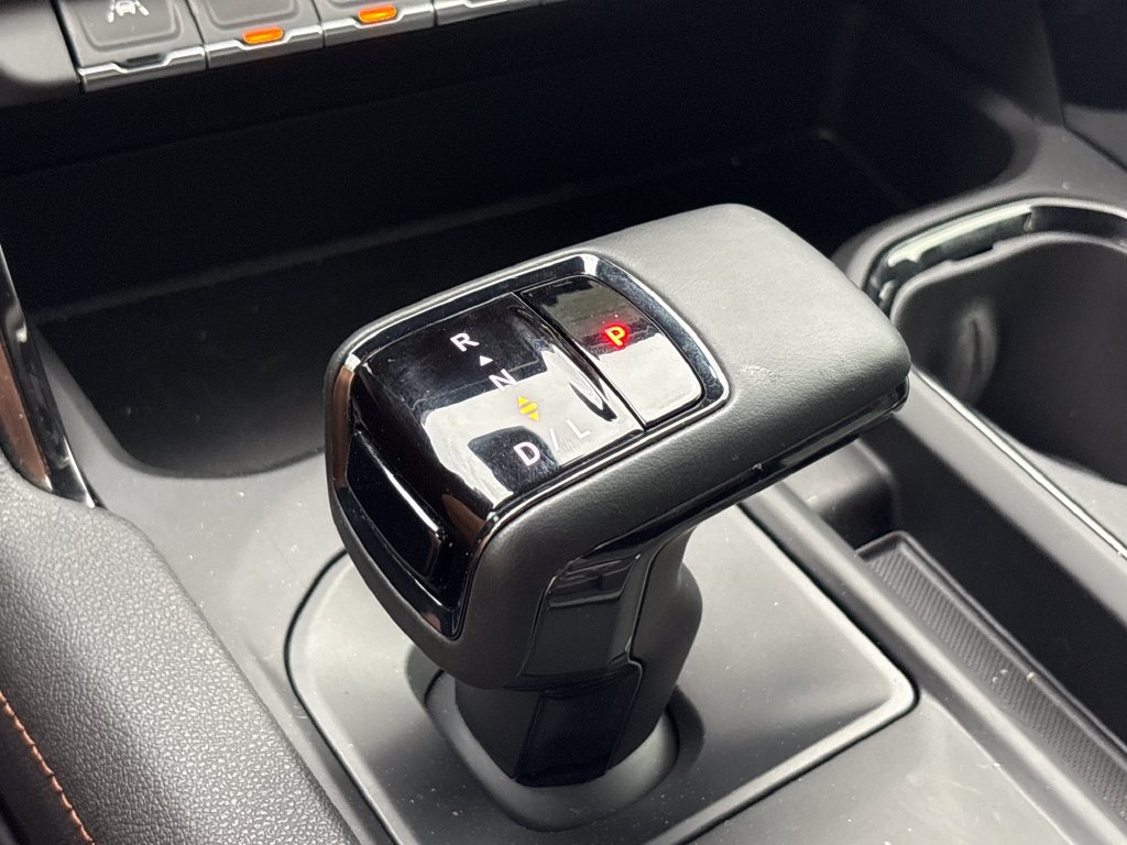 Used 2026 GMC Sierra 1500 AT4 w/ AT4 Premium Package AWD/4WD image 11