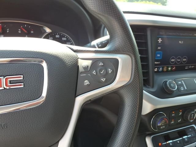 Used 2023 GMC Acadia SLE FWD image 26