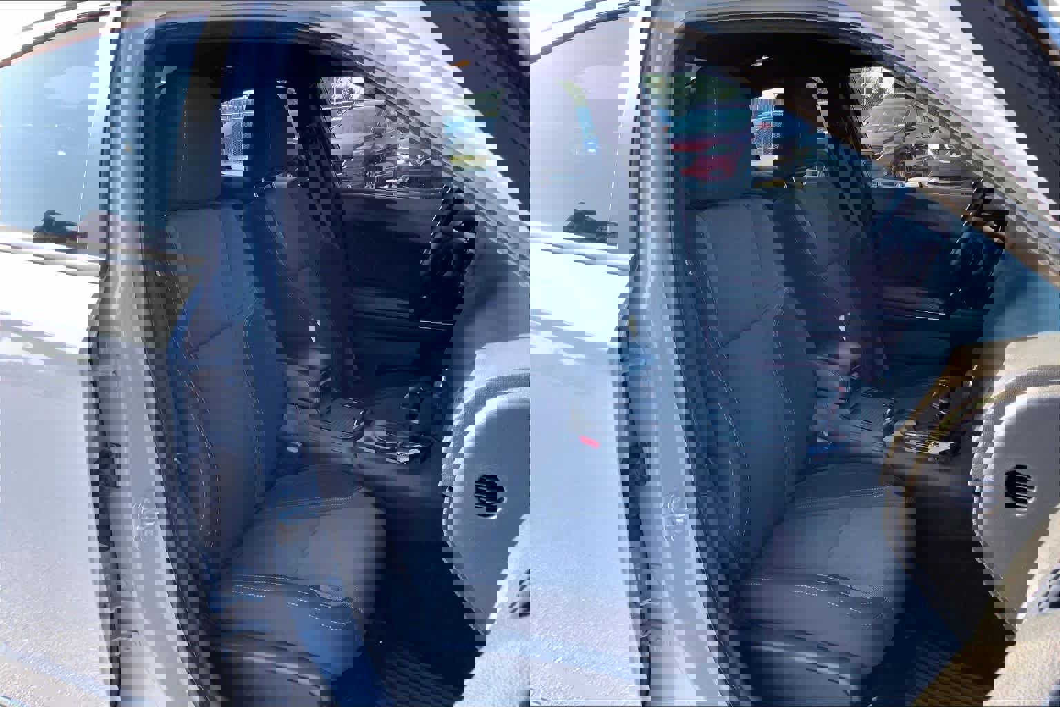 Used 2022 Dodge Charger SXT w/ Blacktop Package image 11