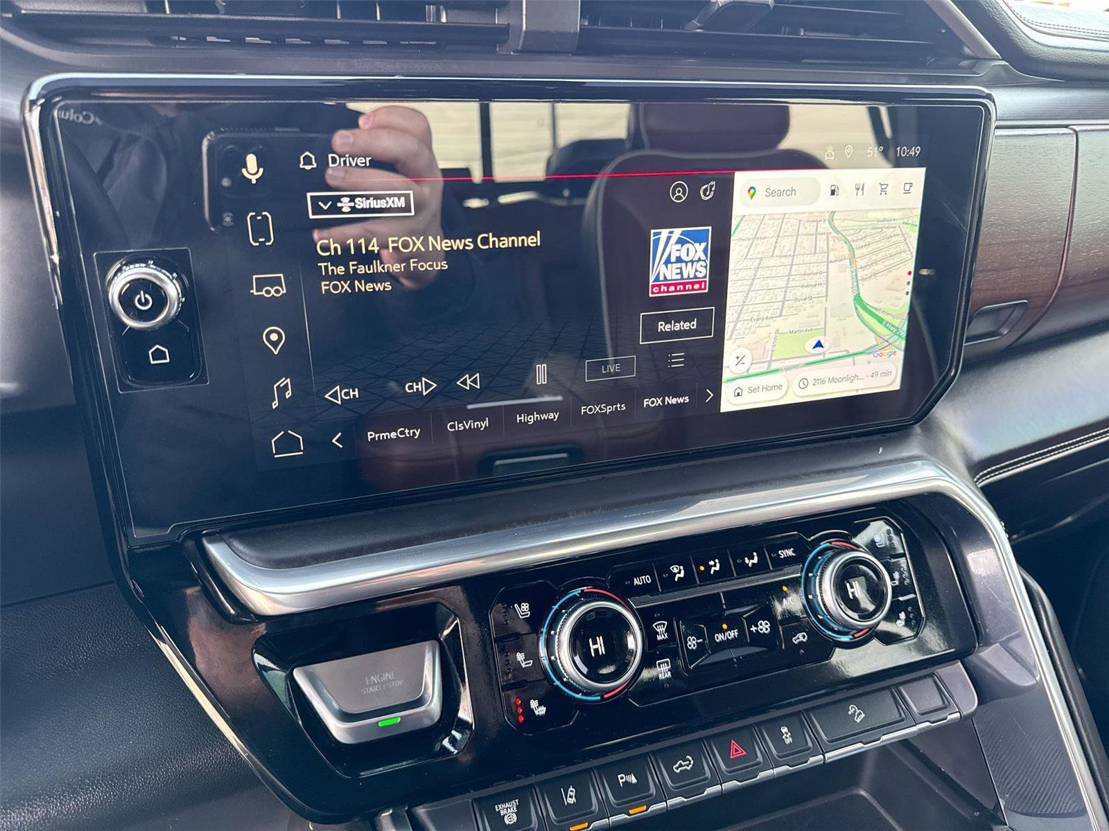 Used 2024 GMC Sierra 2500 Denali Ultimate image 12