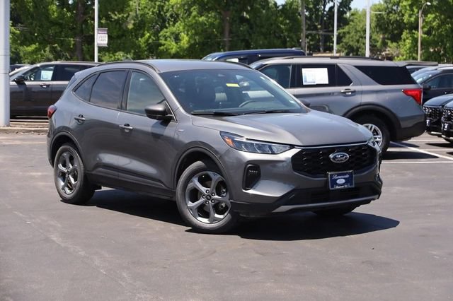 Certified 2025 Ford Escape ST-Line FWD image 2
