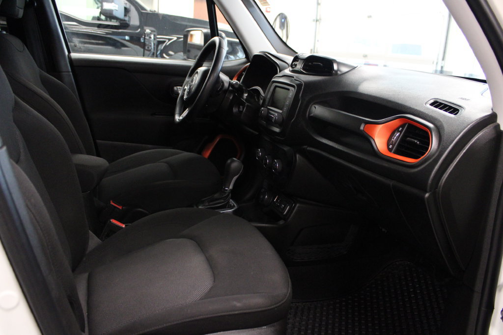 Used 2020 Jeep Renegade Sport AWD/4WD image 44