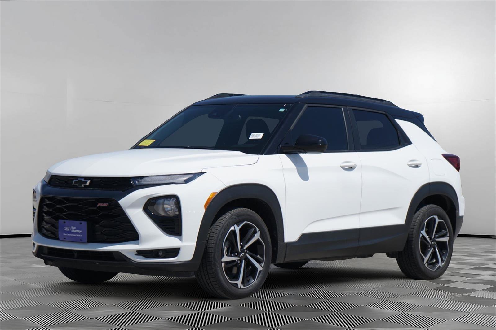 Used 2021 Chevrolet TrailBlazer RS w/ Technology Package FWD image 8