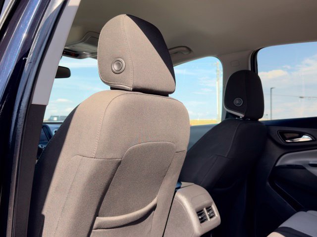 Used 2021 Chevrolet Equinox LT FWD image 18