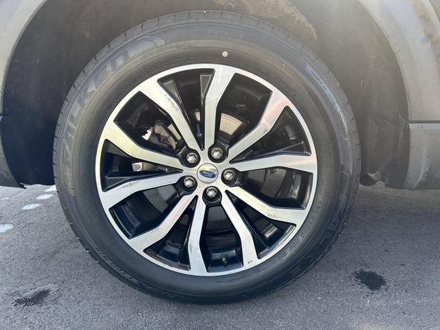 Certified 2025 Ford Explorer ST-Line AWD/4WD image 11