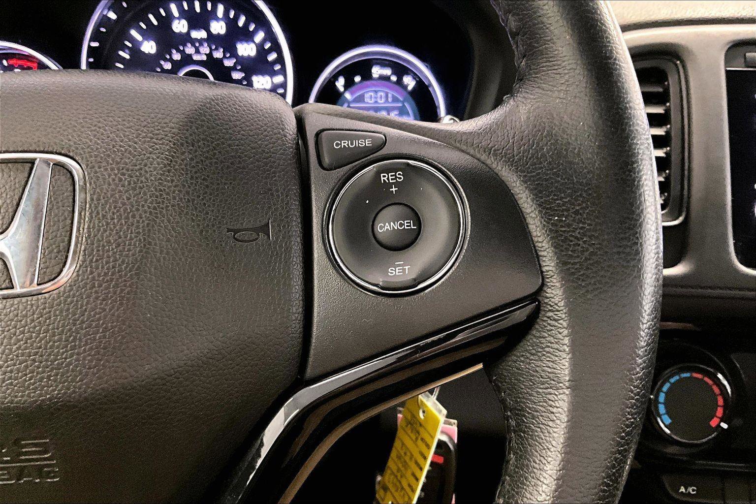 Used 2022 Honda HR-V Sport image 18