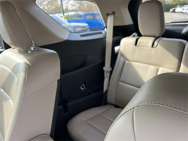 Certified 2021 Ford Explorer XLT w/ Equipment Group 202A image 22