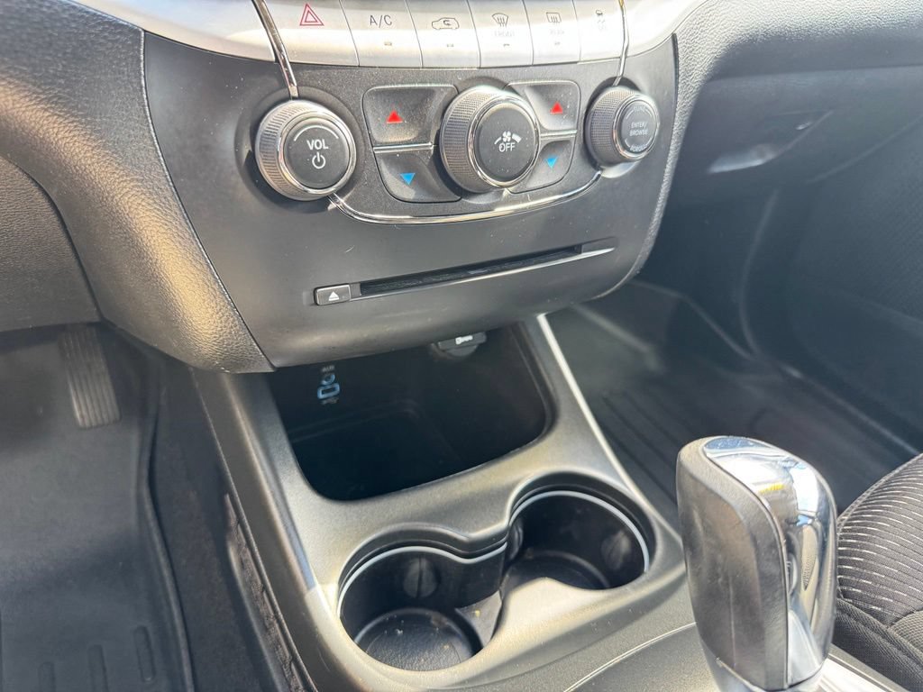 Used 2019 Dodge Journey SE FWD image 32