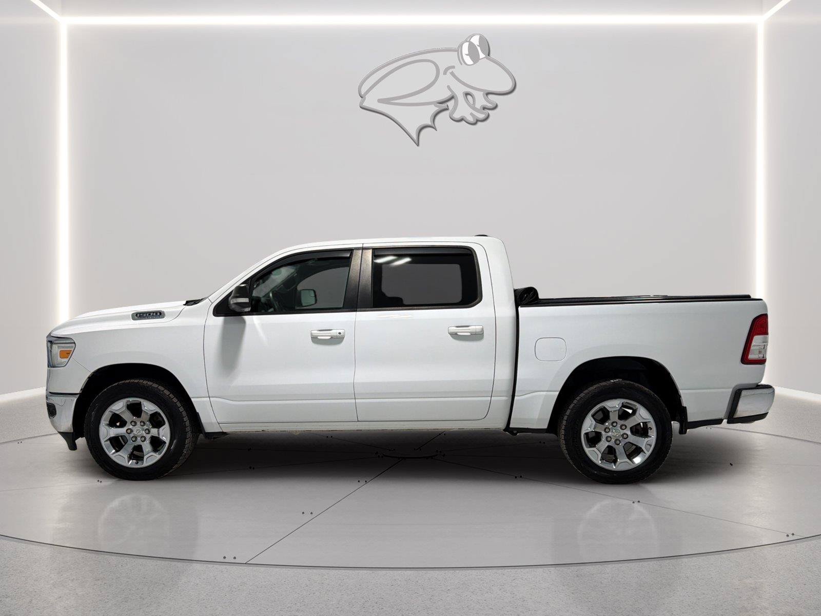 Used 2021 RAM 1500 Big Horn AWD/4WD image 2