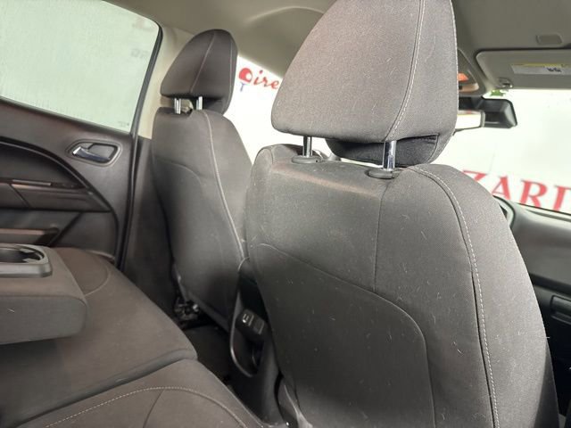 Used 2019 Chevrolet Colorado LT w/ LT Convenience Package image 18