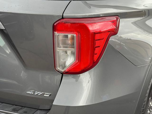 Certified 2023 Ford Explorer XLT w/ Equipment Group 202A image 31