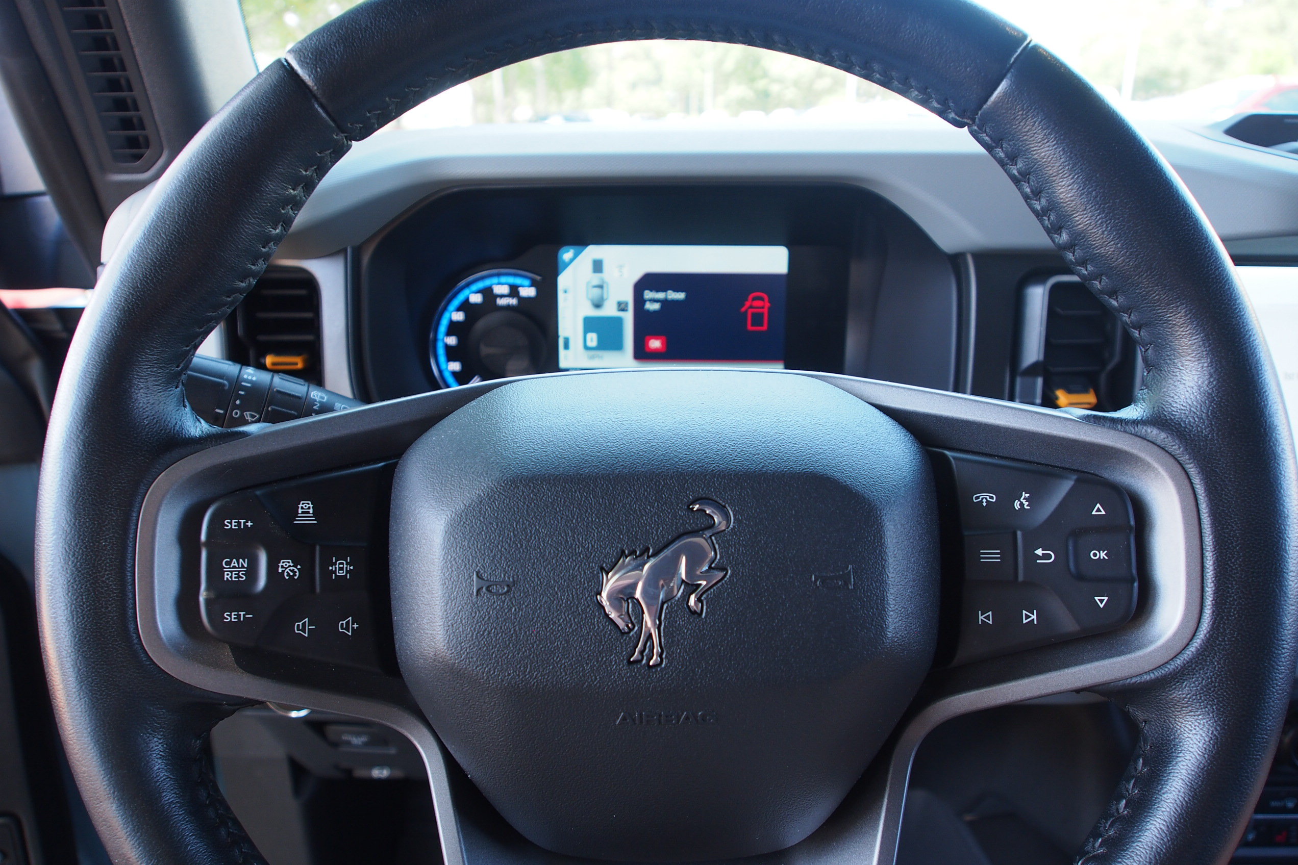 Certified 2023 Ford Bronco Badlands AWD/4WD image 24