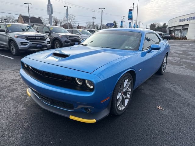 Used 2019 Dodge Challenger R/T w/ Plus Package image 3