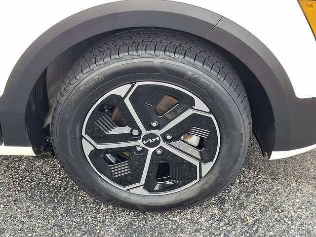 Used 2023 Kia Niro EX FWD image 33