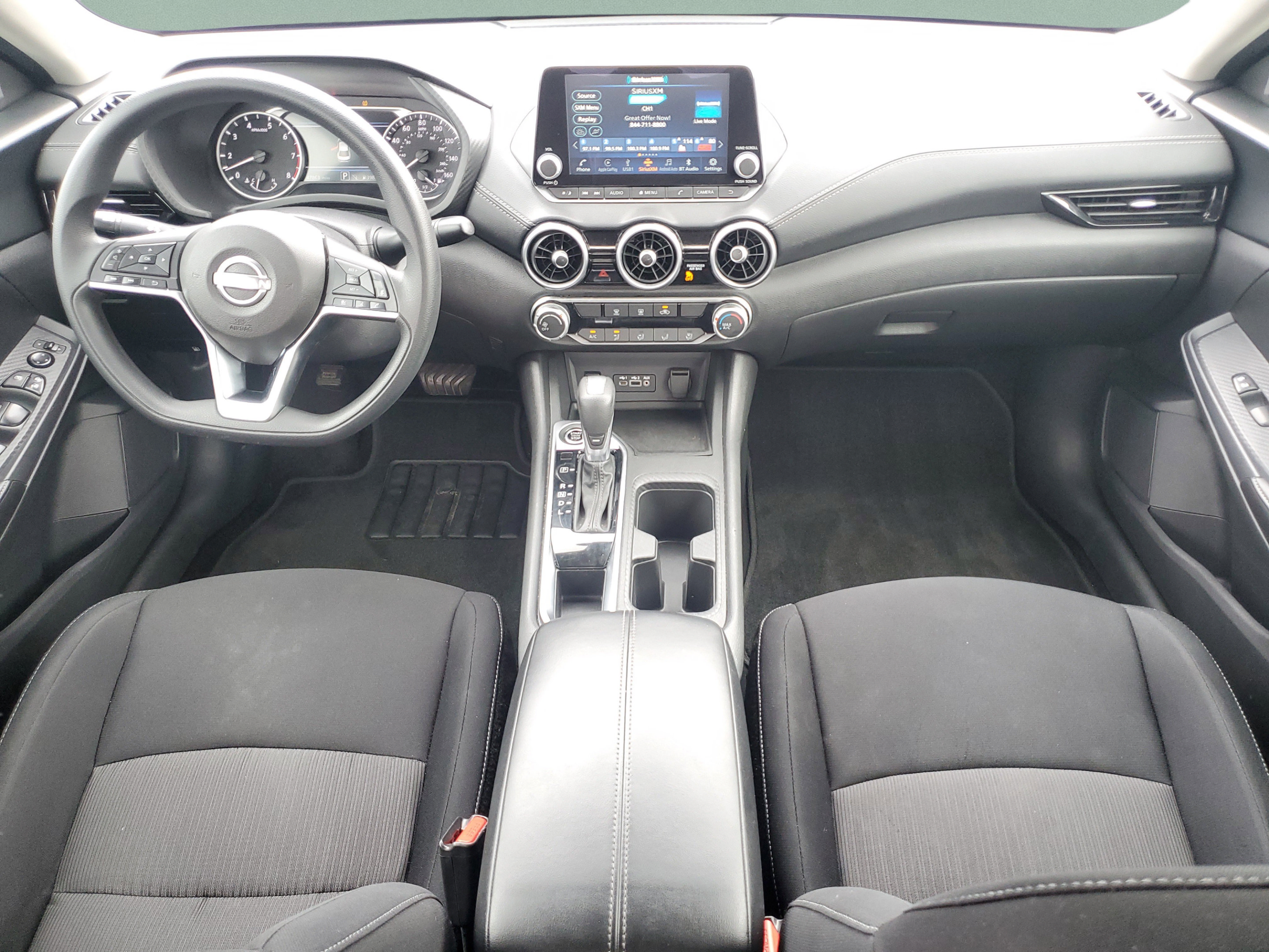 Used 2024 Nissan Sentra SV FWD image 11