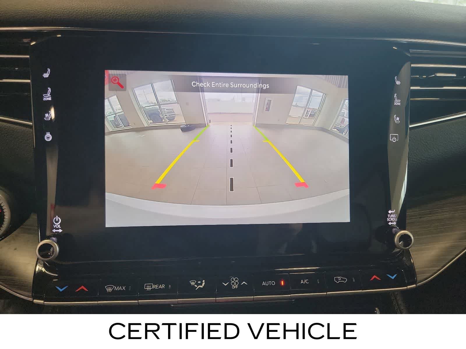 Used 2023 Jeep Wagoneer Series II AWD/4WD image 29