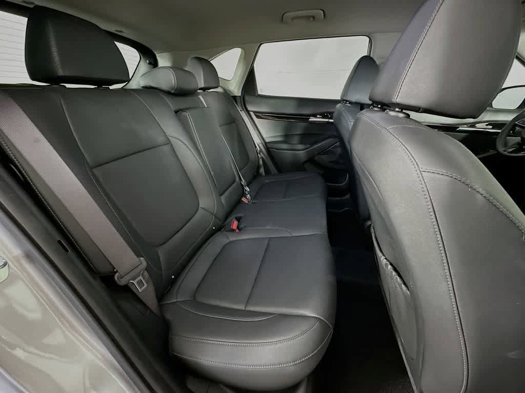 Used 2024 Kia Seltos EX FWD image 32