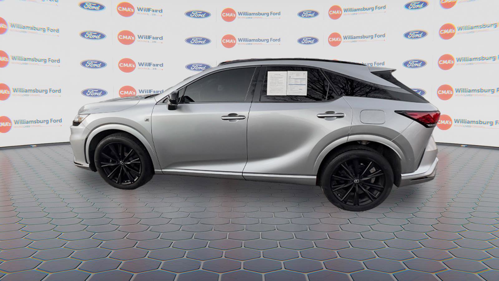 Used 2024 Lexus RX 500h F Sport image 5