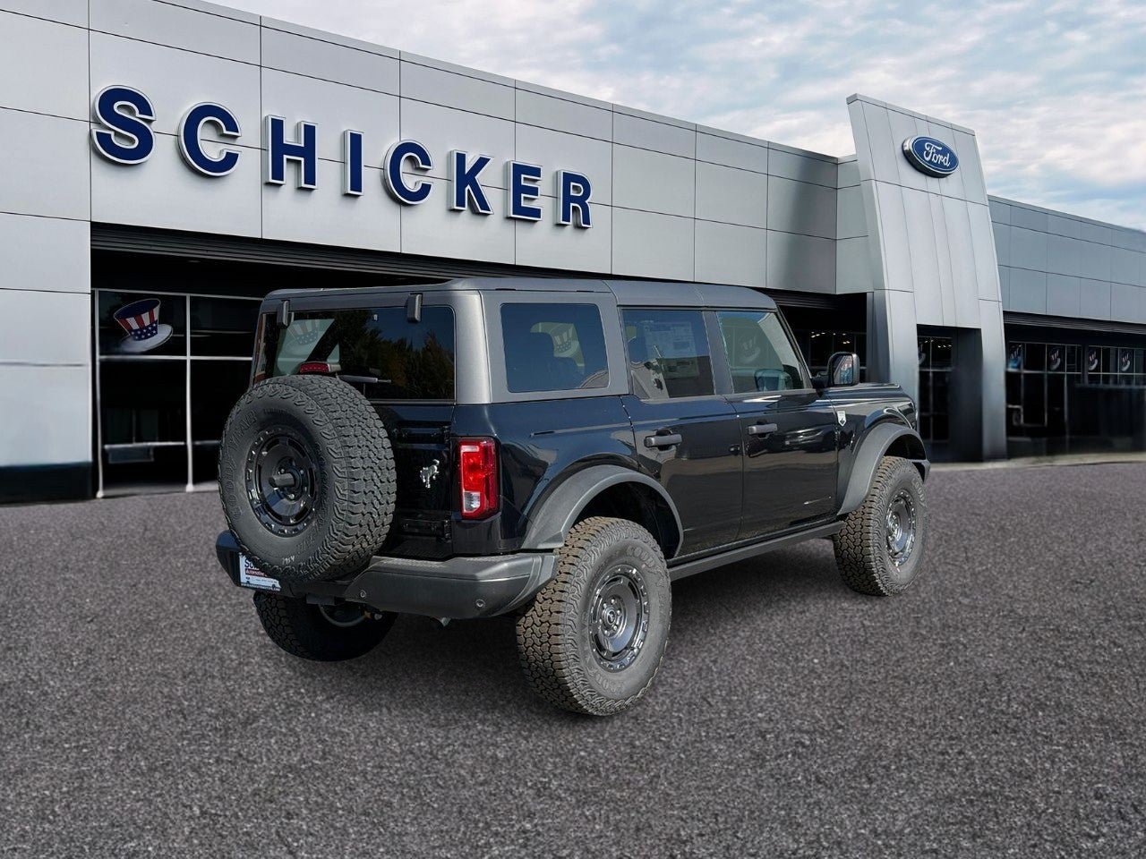 Certified 2025 Ford Bronco Big Bend w/ Black Diamond Package AWD/4WD image 2