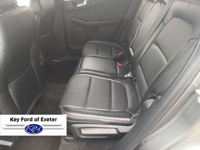 Certified 2024 Ford Escape Platinum AWD/4WD image 17