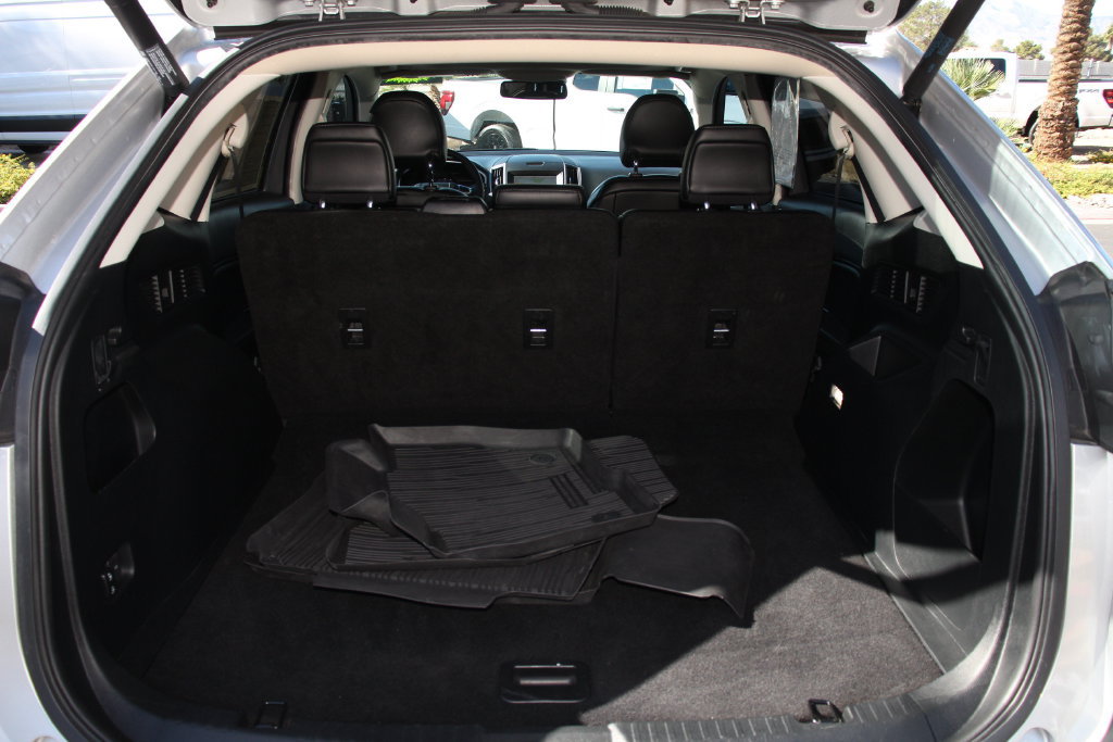 Certified 2019 Ford Edge SEL w/ Equipment Group 201A FWD image 24