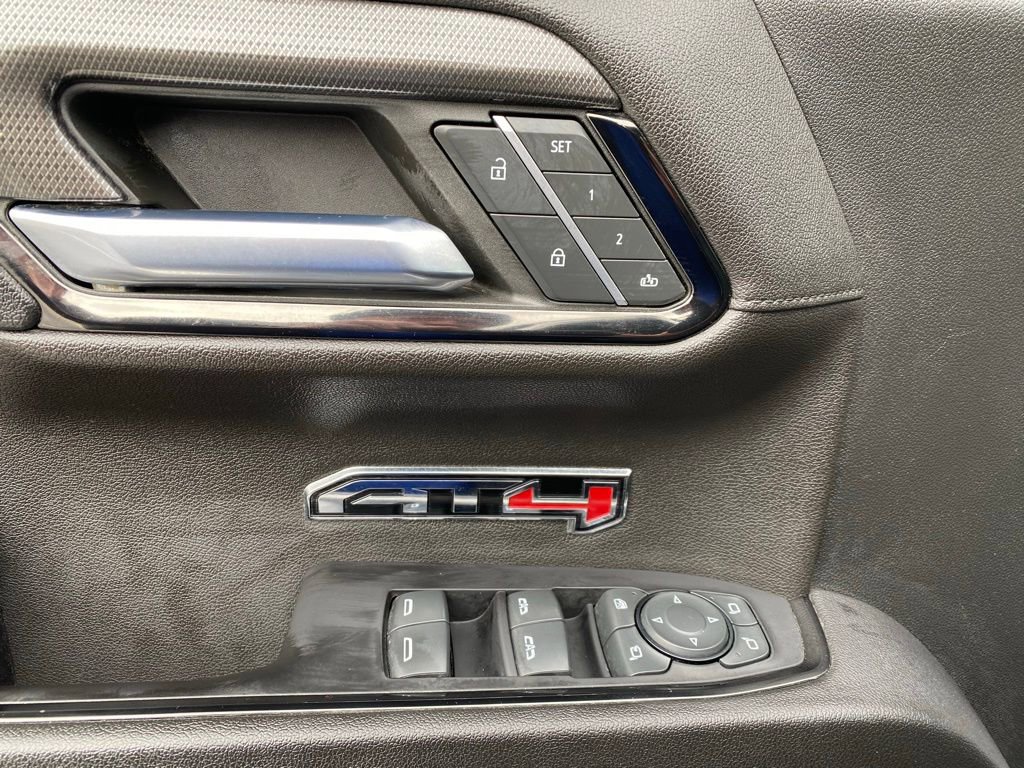 Used 2023 GMC Sierra 1500 AT4 w/ AT4 Premium Package image 11