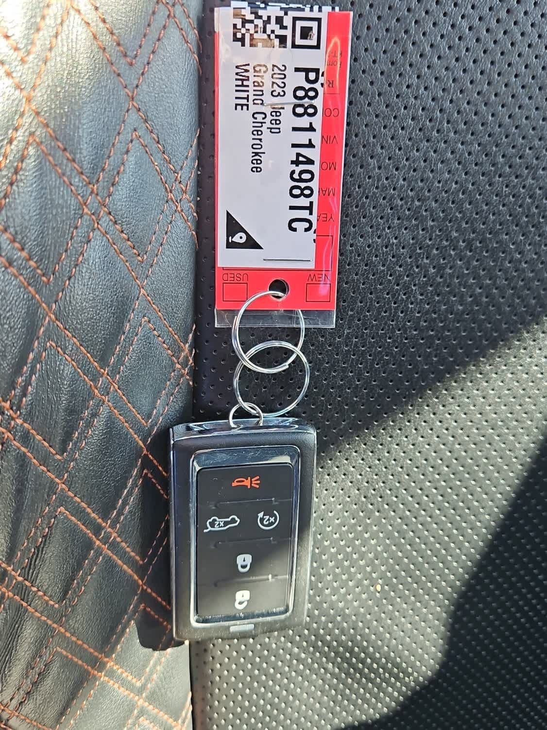 Used 2023 Jeep Grand Cherokee Summit w/ Adv Protech Group IV image 20