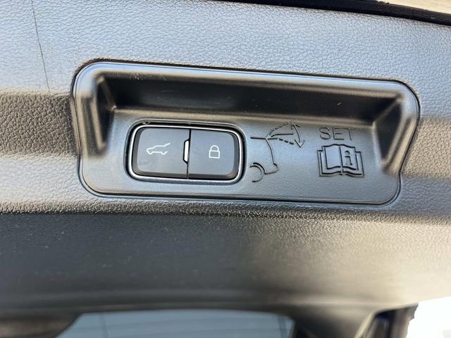 Certified 2022 Ford Explorer ST image 13