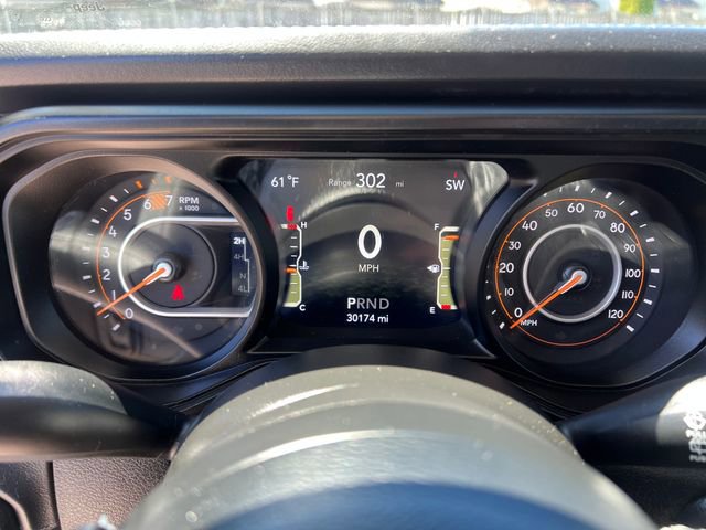 Used 2025 Jeep Wrangler Unlimited Rubicon AWD/4WD image 21