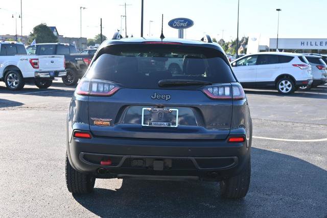 Used 2019 Jeep Cherokee Trailhawk w/ Comfort/Convenience Group AWD/4WD image 10
