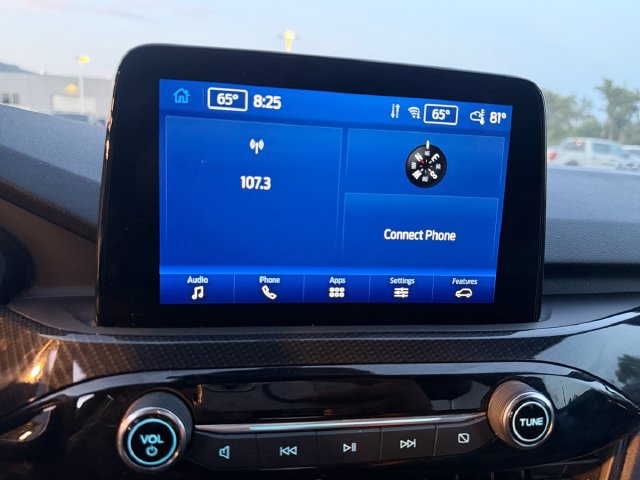 Certified 2024 Ford Escape ST-Line AWD/4WD image 8