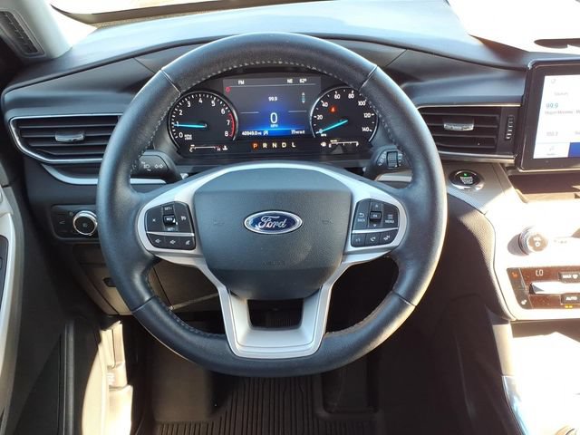 Certified 2021 Ford Explorer XLT w/ Equipment Group 202A AWD/4WD image 12