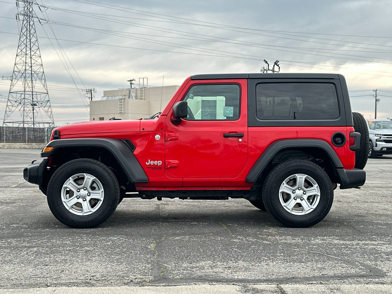 Used 2019 Jeep Wrangler Sport image 2