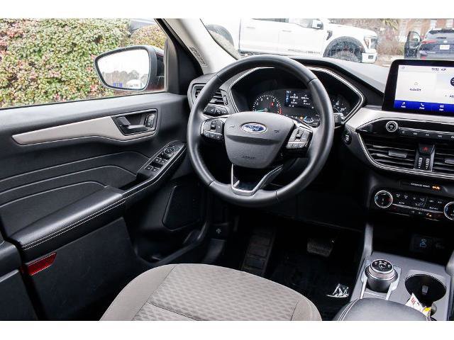 Certified 2022 Ford Escape SE w/ SE Sport Appearance Package image 13