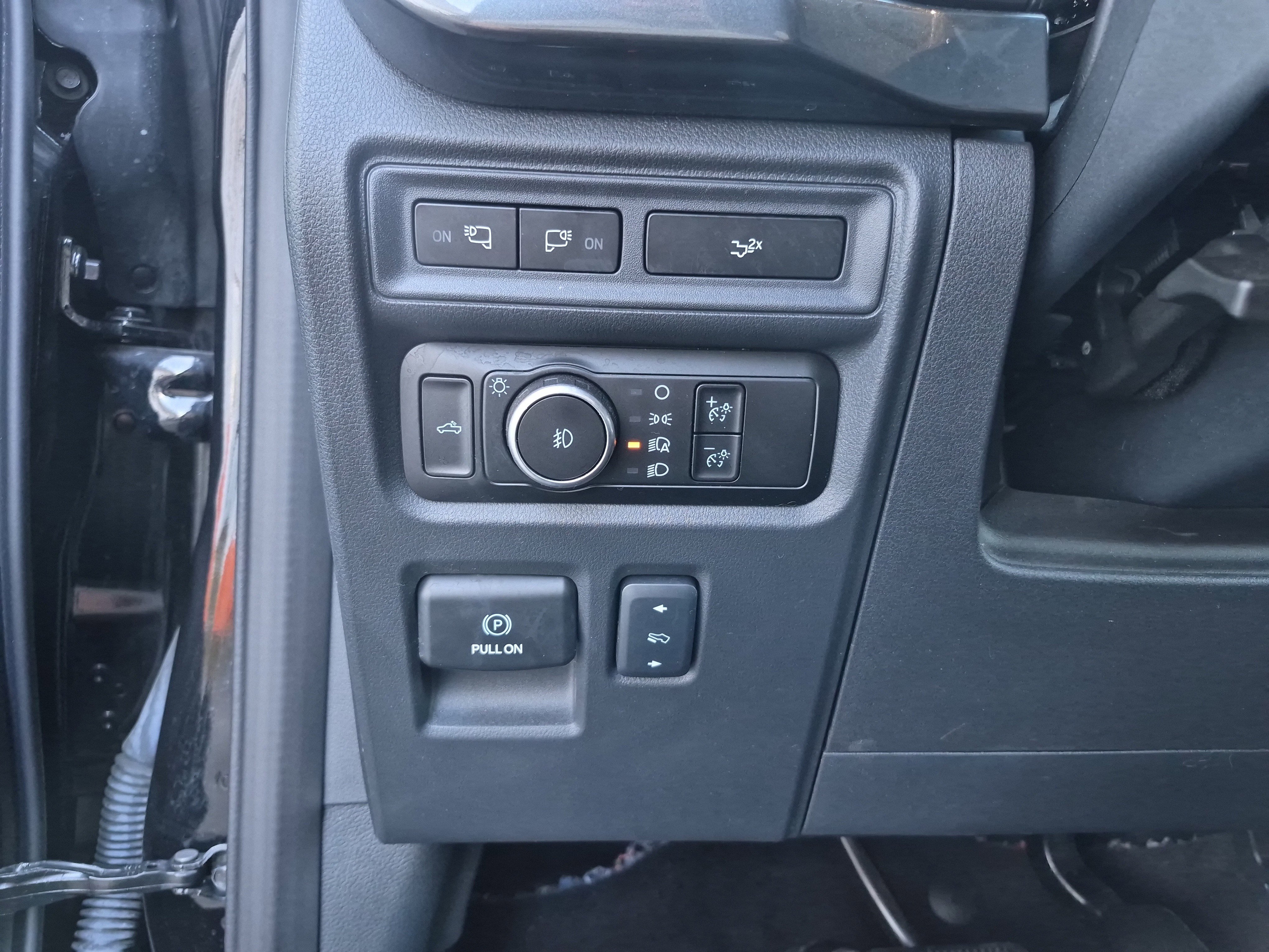 Certified 2023 Ford F150 XLT w/ Equipment Group 302A High image 23