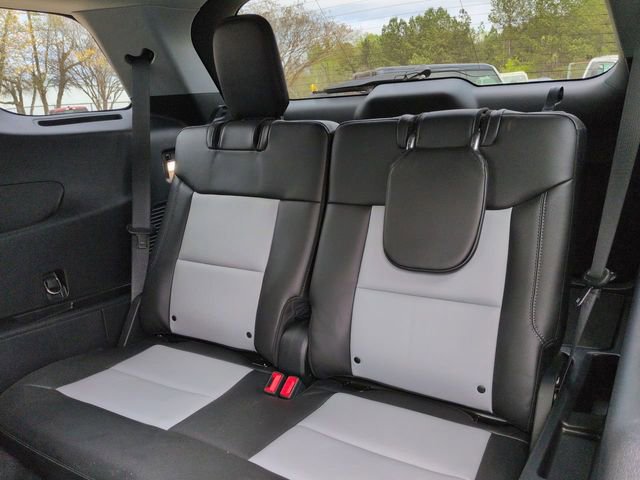Certified 2022 Ford Explorer XLT w/ Equipment Group 202A image 16