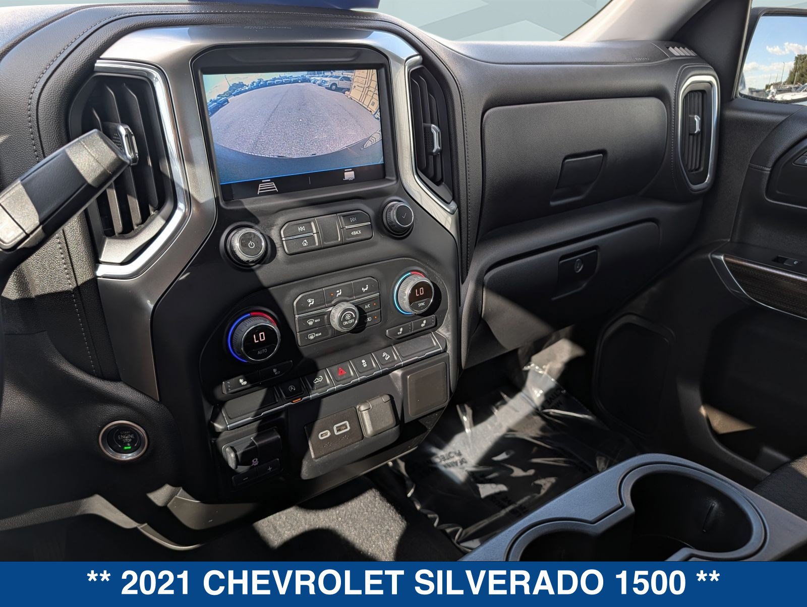 Used 2021 Chevrolet Silverado 1500 LT AWD/4WD image 30