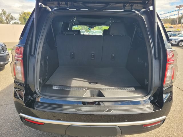 Used 2024 Chevrolet Suburban High Country w/ Max Trailering Package AWD/4WD image 8