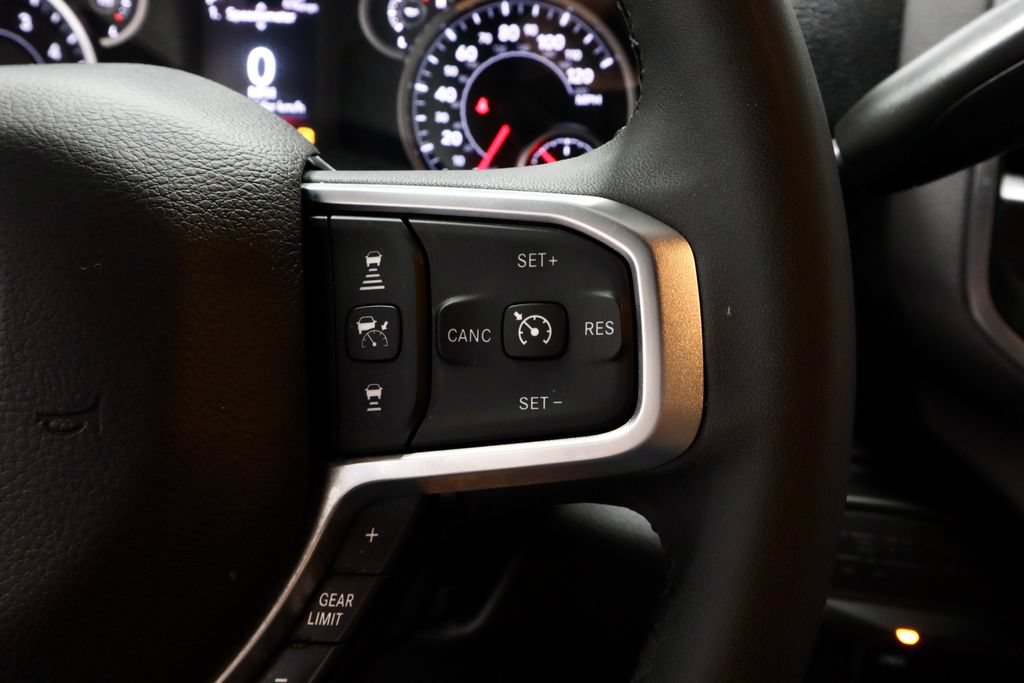 Used 2026 RAM 2500 Big Horn AWD/4WD image 31