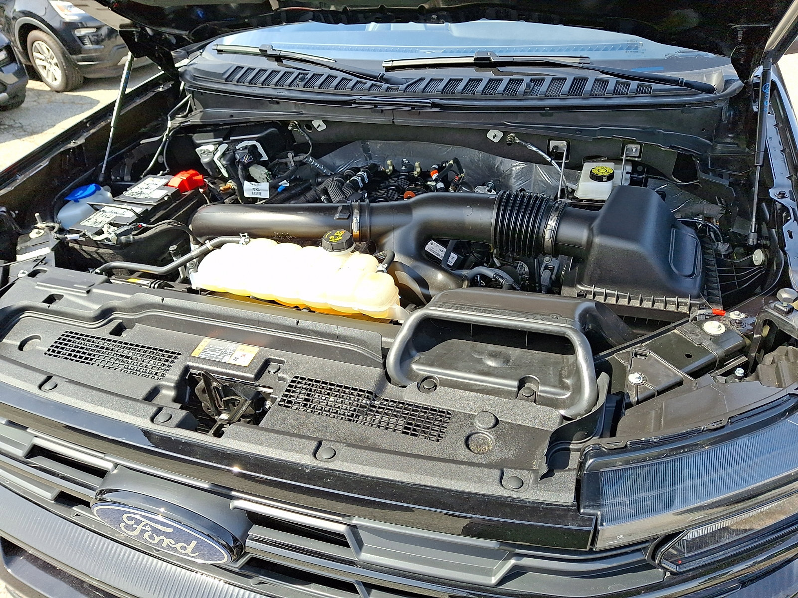 Certified 2025 Ford Expedition Max Active AWD/4WD image 30