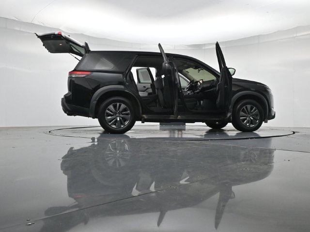 Used 2024 Nissan Pathfinder S FWD image 51