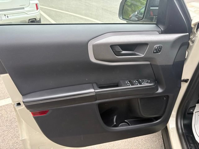 Certified 2025 Ford Bronco Sport Outer Banks w/ Outer Banks Tech Package+ AWD/4WD image 14