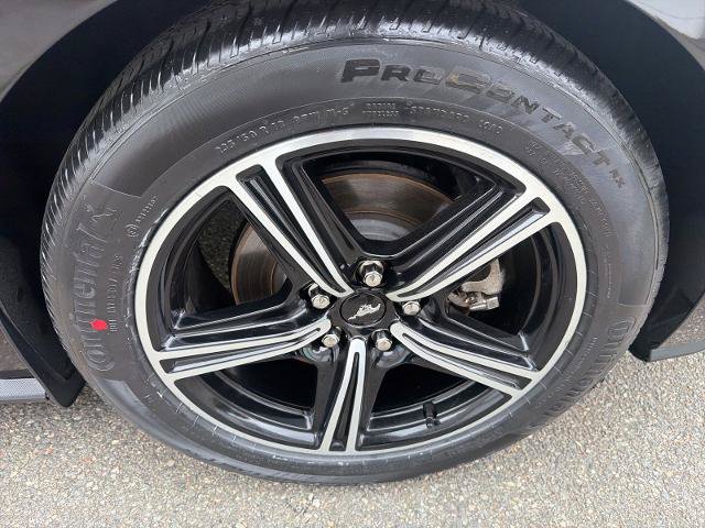 Certified 2024 Ford Mustang Coupe RWD image 23