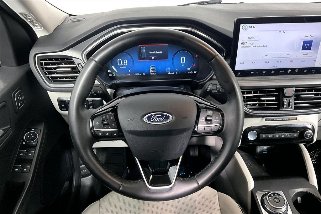Certified 2023 Ford Escape Platinum AWD/4WD image 5