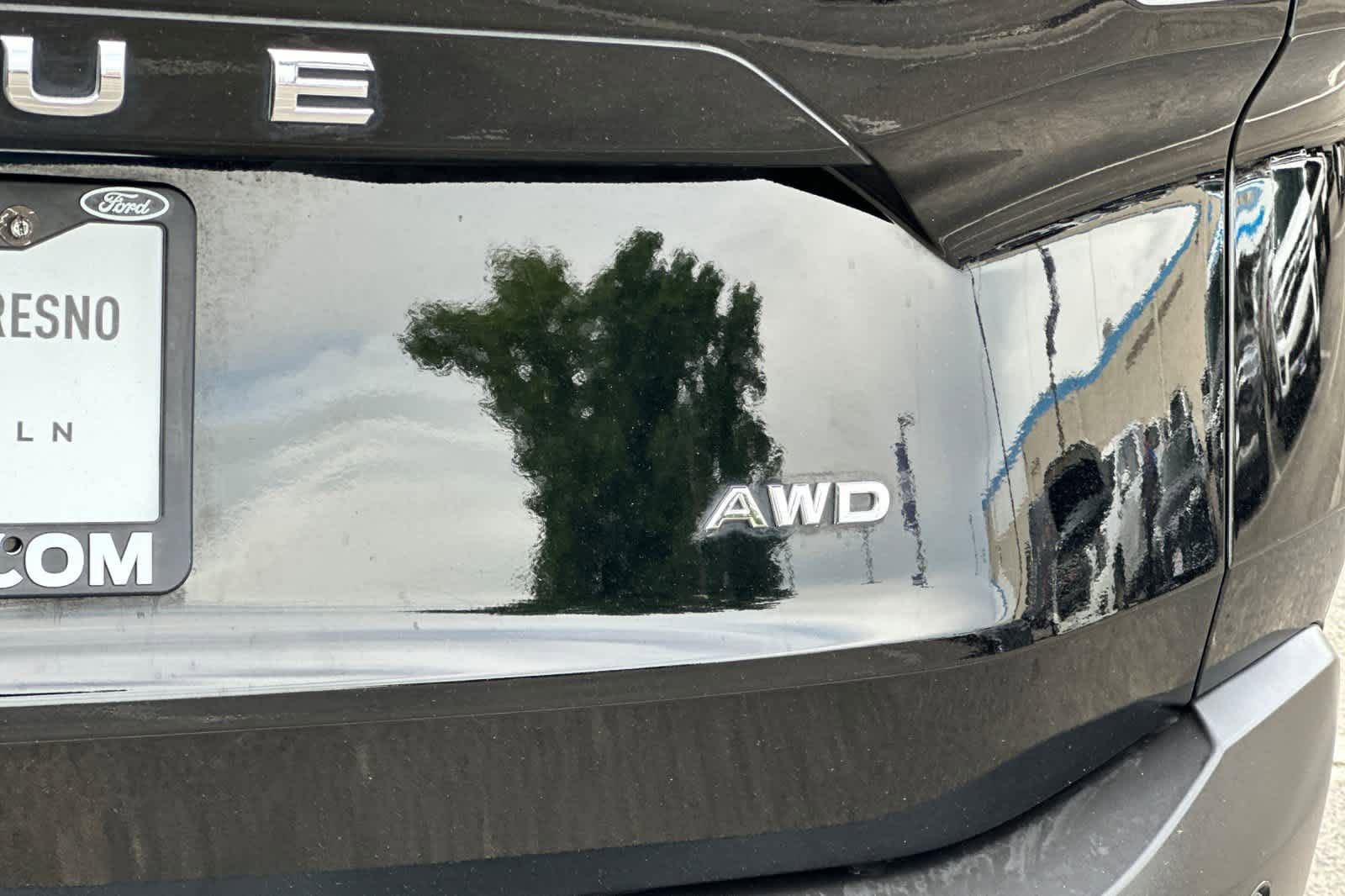 Used 2023 Nissan Rogue S AWD/4WD image 27