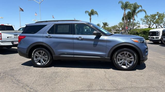 Certified 2021 Ford Explorer XLT w/ Equipment Group 202A AWD/4WD image 2