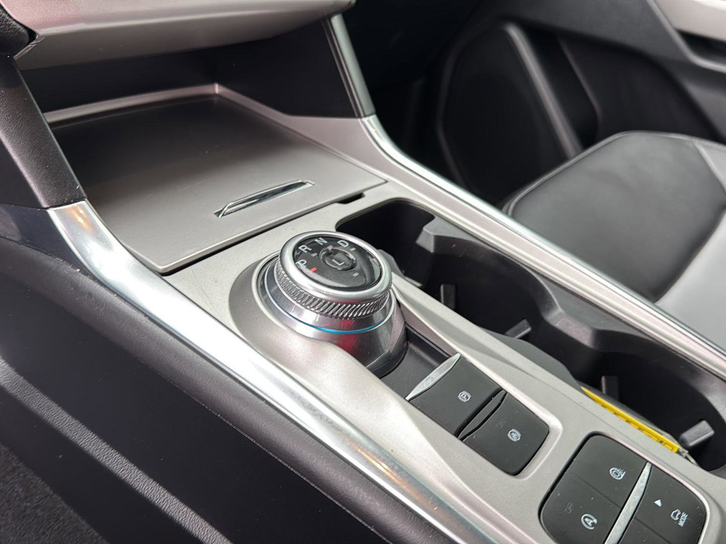 Certified 2024 Ford Explorer XLT w/ Equipment Group 202A image 26