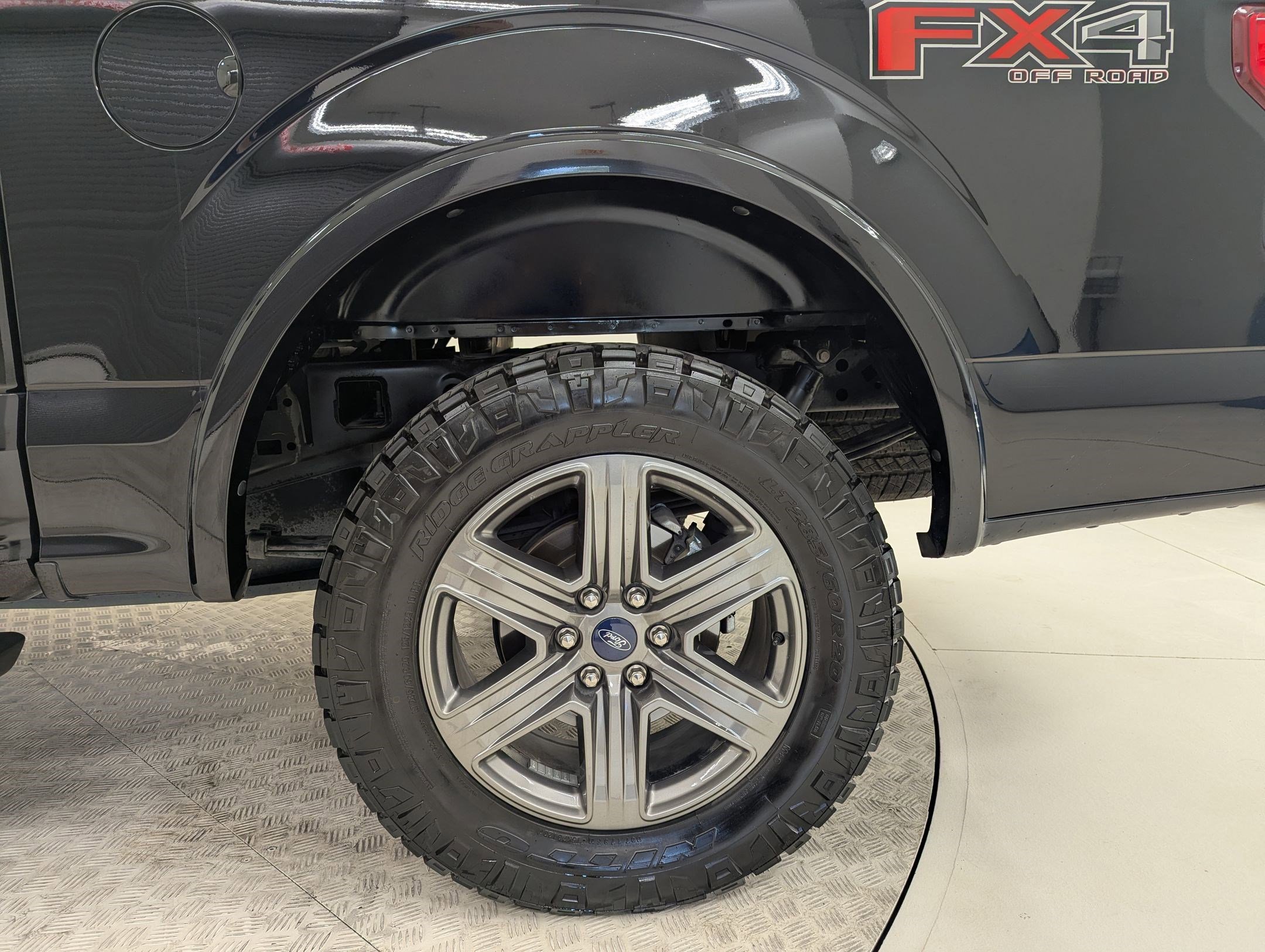 Certified 2020 Ford F150 XLT w/ Equipment Group 302A Luxury image 10